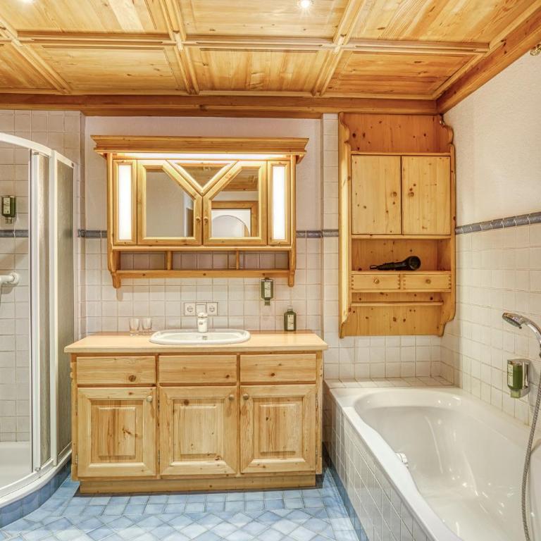 Hotel Alte Post Fieberbrunn - Chalet - 2