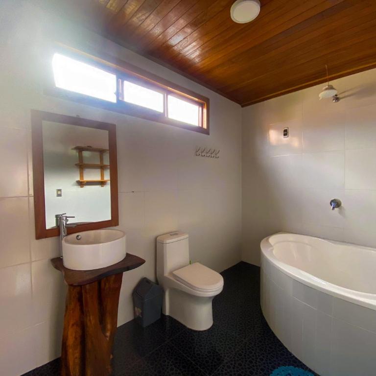 Casa Real - Oxapampa BnB - Habitación Cuádruple con baño privado - 3