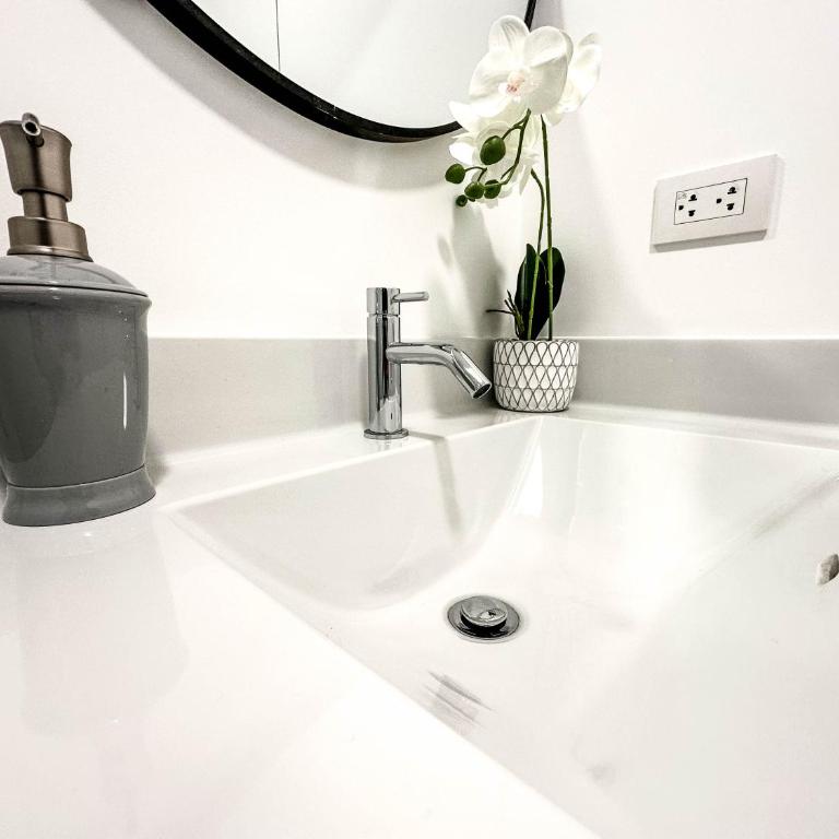 Hermoso departamento de estreno - Two-Bedroom Apartment - 29