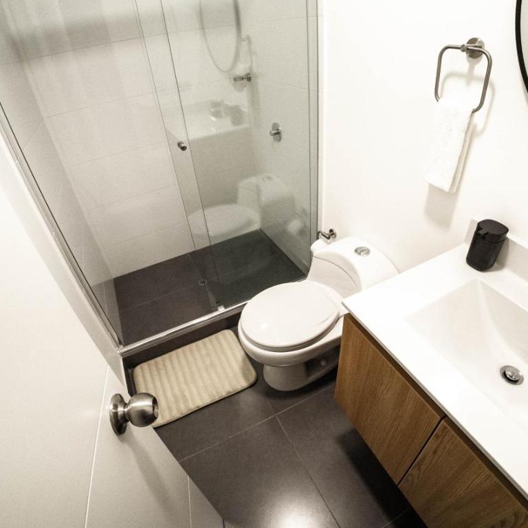 Hermoso departamento de estreno - Two-Bedroom Apartment - 43