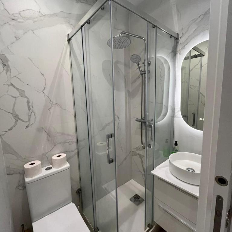 QGO13Ib Estudio Chamberi metro Bilbao - One-Bedroom Apartment - 5