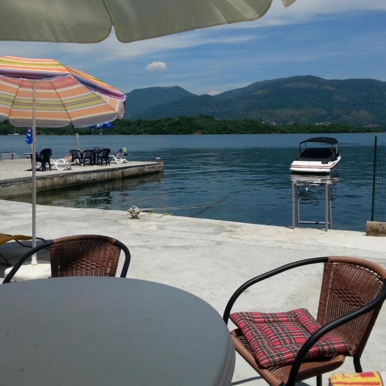 D&M Obala Krtole - Two-Bedroom Apartment with Sea View - 26