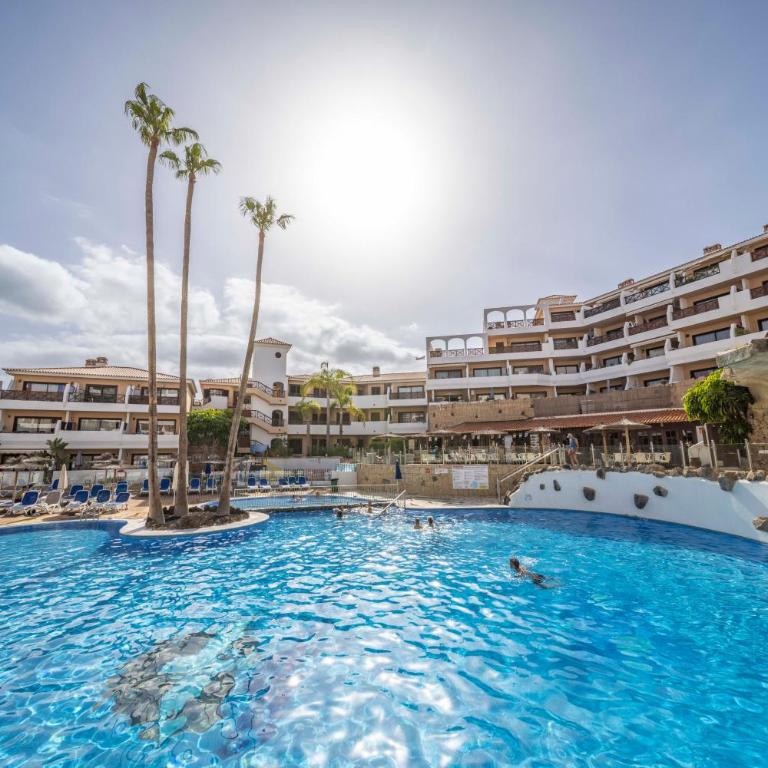 Tropical garden, sunshine, heated pool - Apartamento de 1 dormitorio con vistas al jardín - 1