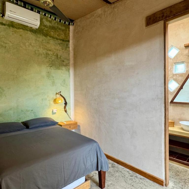 Casa del Tunel Lodge in Getsemani - Double or Twin Room with Balcony - 3