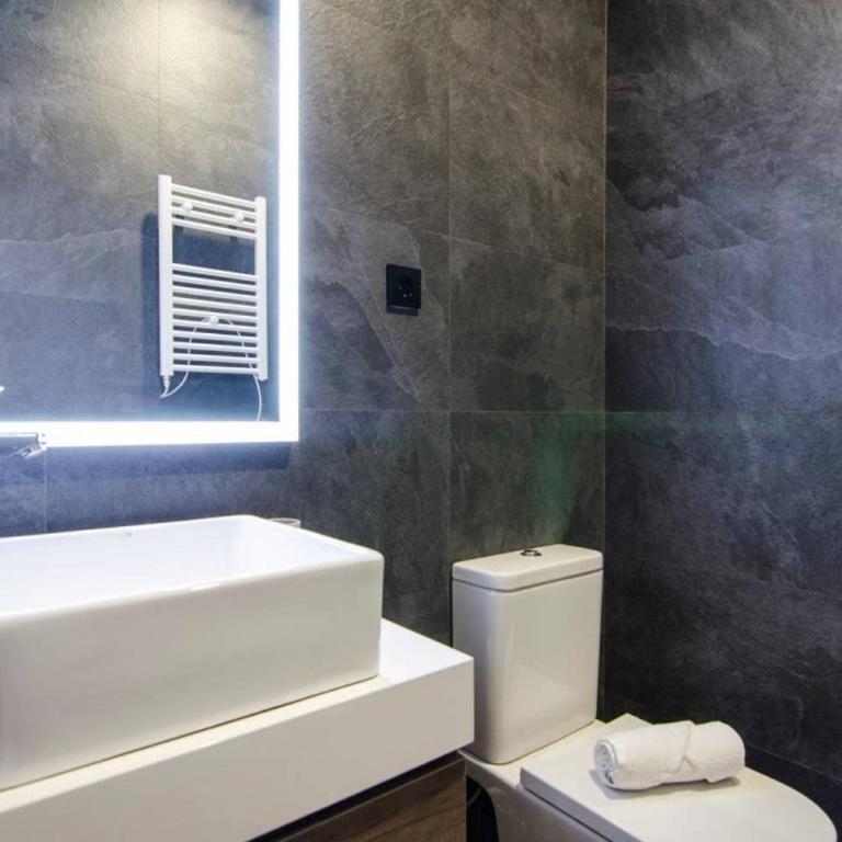 La latina -2BD 2BTH -Brand-new apartment - Apartment - 26
