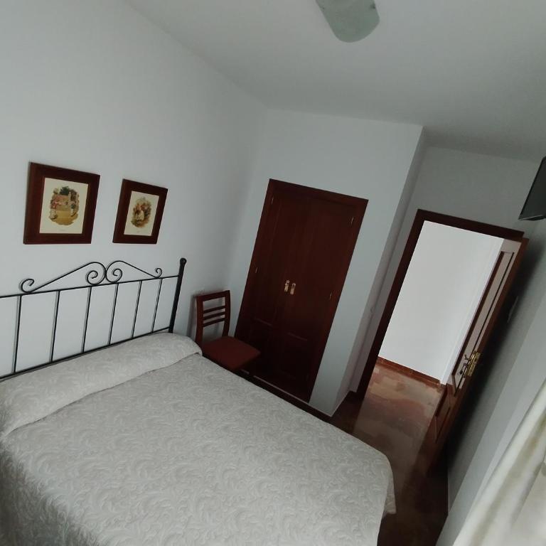 Hostal San Cayetano - Habitación Doble - 1 o 2 camas - 9