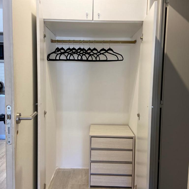 Authentic BA - One-Bedroom Apartment - 7