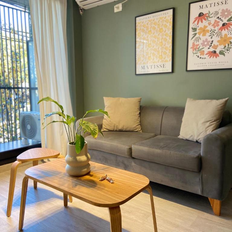Authentic BA - One-Bedroom Apartment - 24