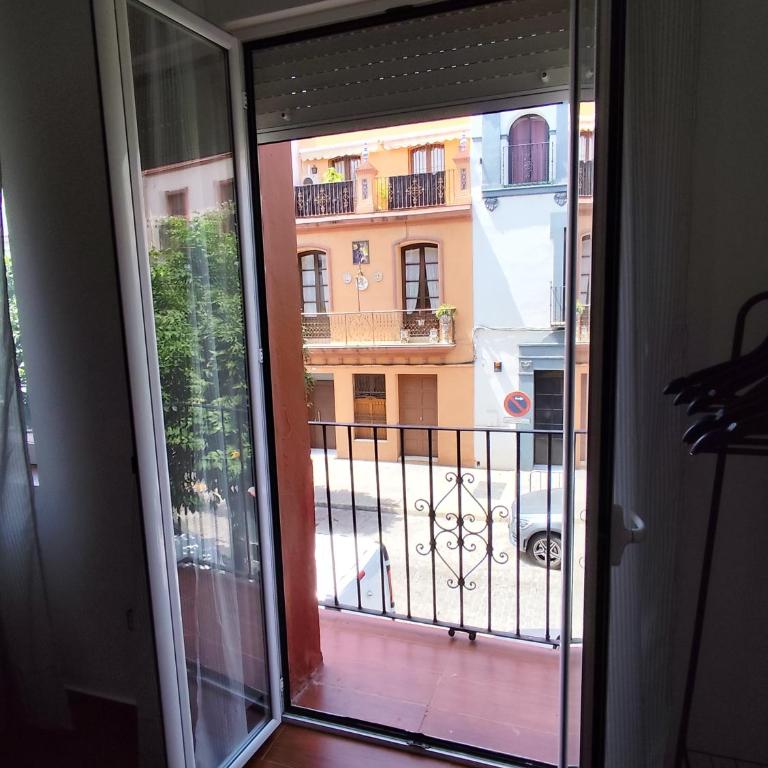 Almona Puente de Barcas - Kainga Homes - Studio with Balcony - 2