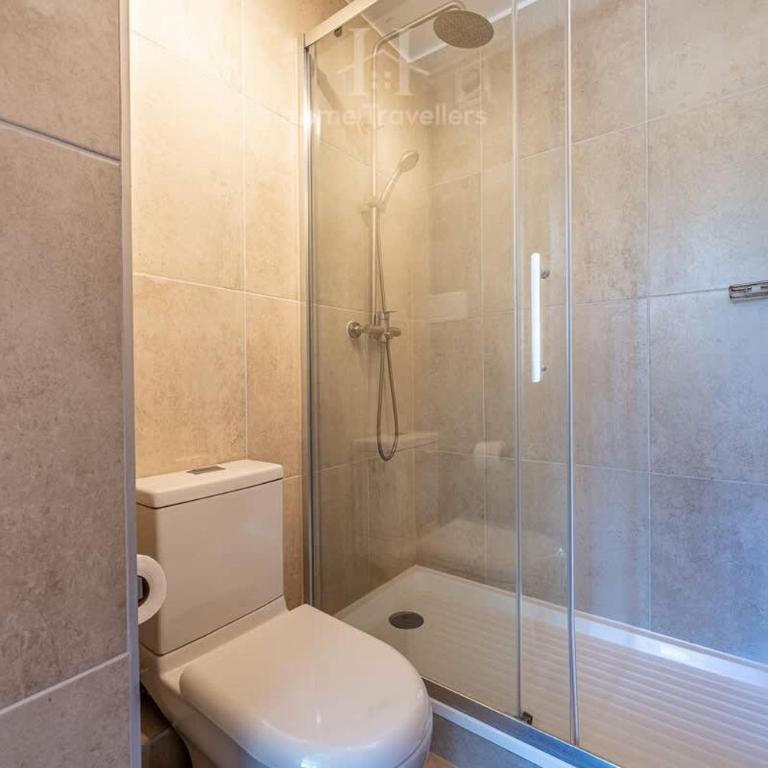 HT A pasos del Alto Las Condes 2PAX con WIFI - Apartamento - 11