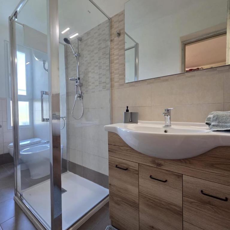 Appartamento Morelli Beach - Via Lago di Misurina - Appartamento con 1 Camera da Letto e con Giardino - 15