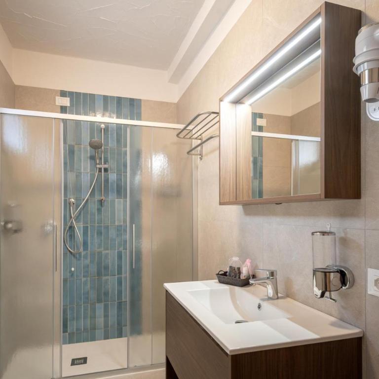Hotel Capinera - Suite Familiare - 22