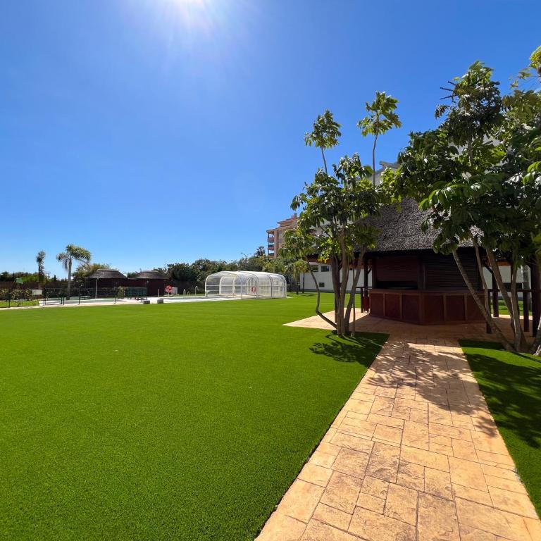 Family Apartment with sea views, pool & internet - Apartamento de 3 dormitorios - 13