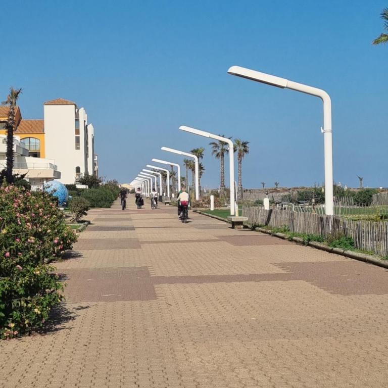 BORD DE MER, 5 min à pied de la plage, WIFI, TRES JOLI APPARTEMENT MAISONNETTE 4 COUCHAGES, - Appartamento con 1 Camera da Letto - 28