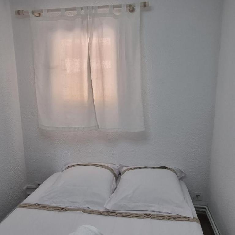 BORD DE MER, 5 min à pied de la plage, WIFI, TRES JOLI APPARTEMENT MAISONNETTE 4 COUCHAGES, - Appartamento con 1 Camera da Letto - 13