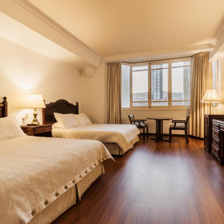 El Rey Palace Hotel - Habitación Familiar Estándar - 4