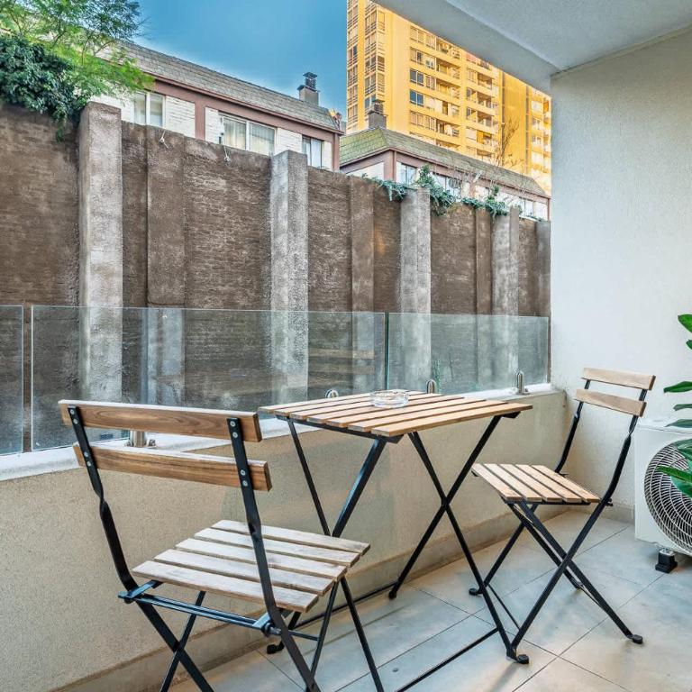 Quiet Apartment Near the Metro and Clinics - Apartamento - 10