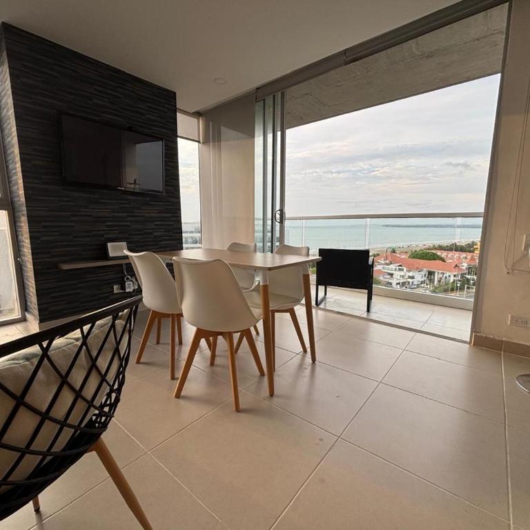 Cartagena SUNNO BEACH - Two-Bedroom Apartment - 11