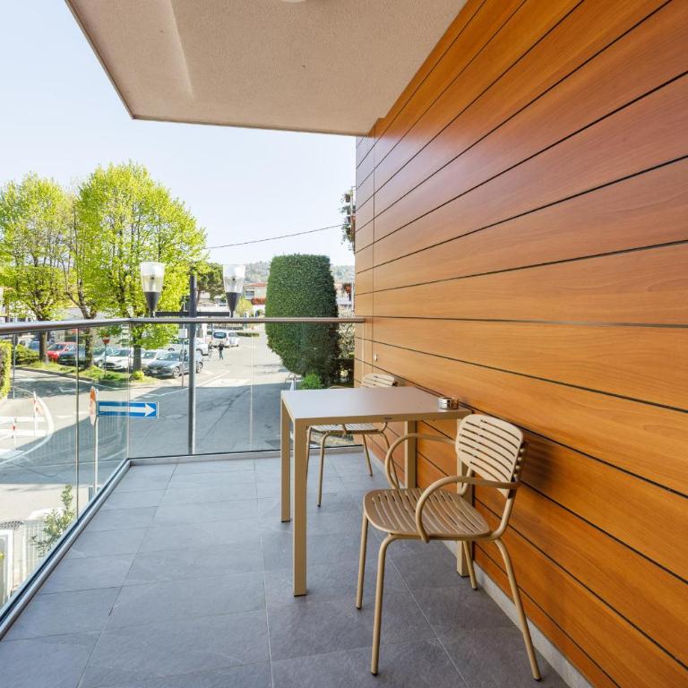 Casa Colombo Apartments - One-Bedroom Apartment - 3