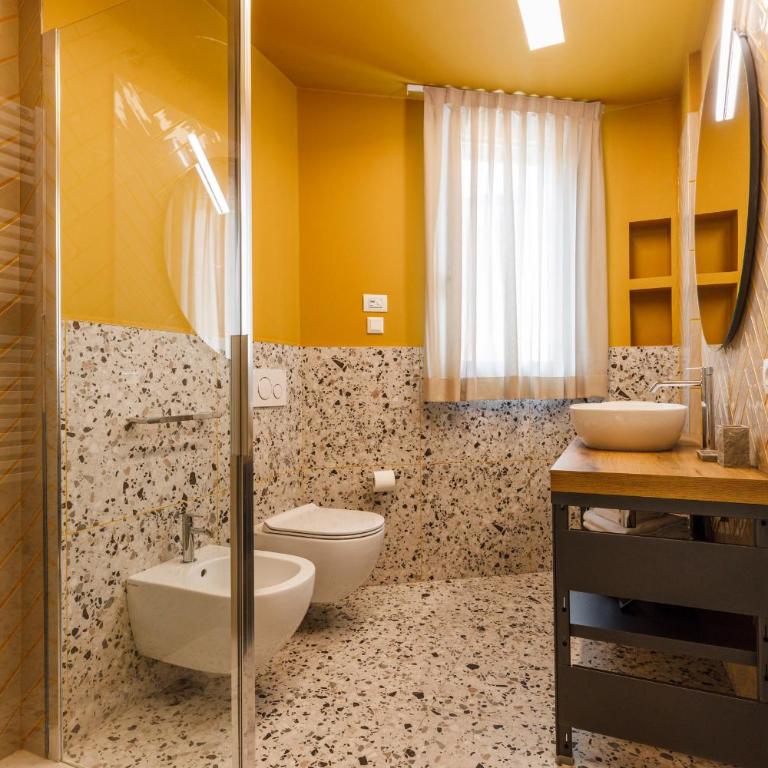 Casa Colombo Apartments - One-Bedroom Apartment - 16