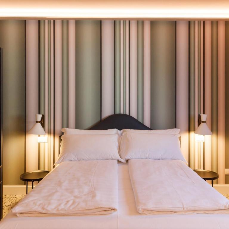 Casa Colombo Apartments - One-Bedroom Apartment - 7
