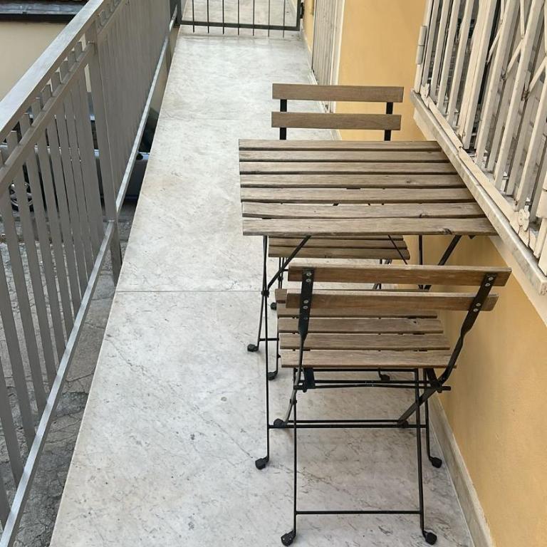La Spezia center convenient stay - One-Bedroom Apartment - 8