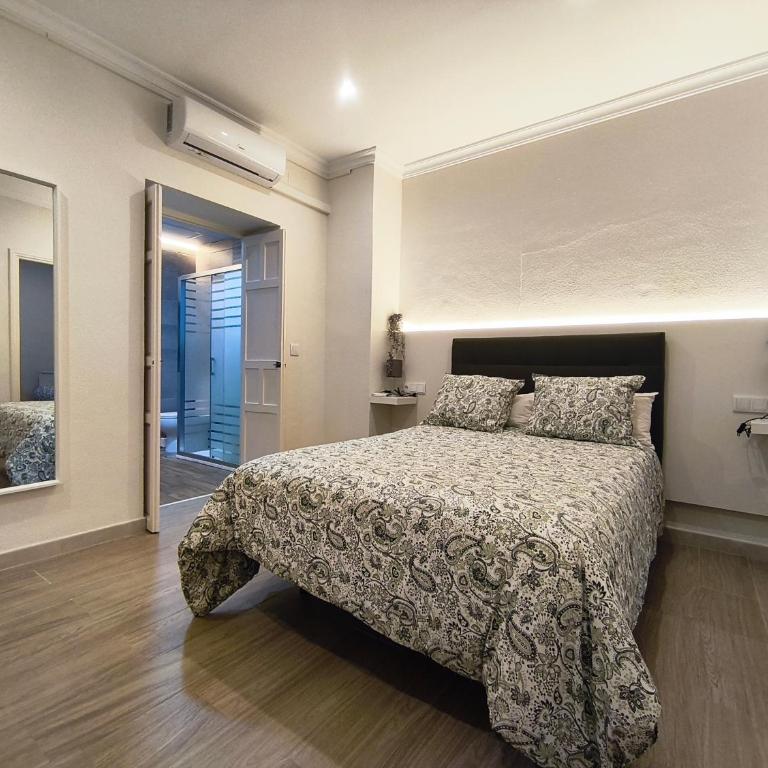 Casa San Juan 55 - Centro Sanlúcar - Habitación Doble Deluxe con cama supletoria - 8