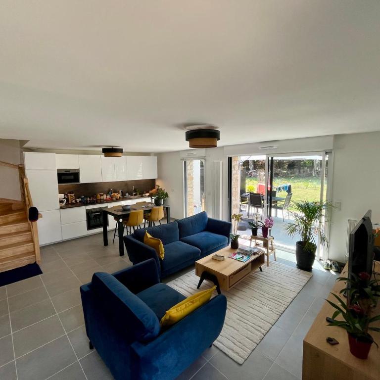 Maison Moderne à Concarneau, à 50 m de la Plage - Maison 2 Chambres - 5