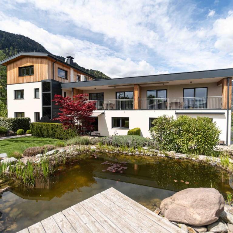 Felsenegg appartements - moderne Wohnungen im Luftkurort mit traumhaftem Garten Nähe Meran für Paare und Familien - Appartamento con 1 Camera da Letto e Vista Giardino - 1