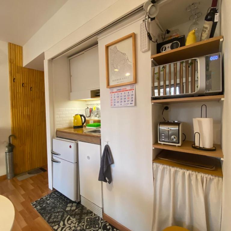 Estudio 905, seguridad 24hs, a 200 mts de Calle Florida y Galerías Pacífico - One-Bedroom Apartment - 19