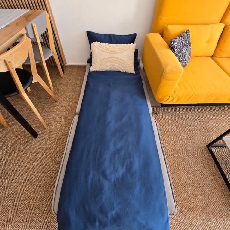 Jetsetters Corner Near Airport - Standard Apartment - 13
