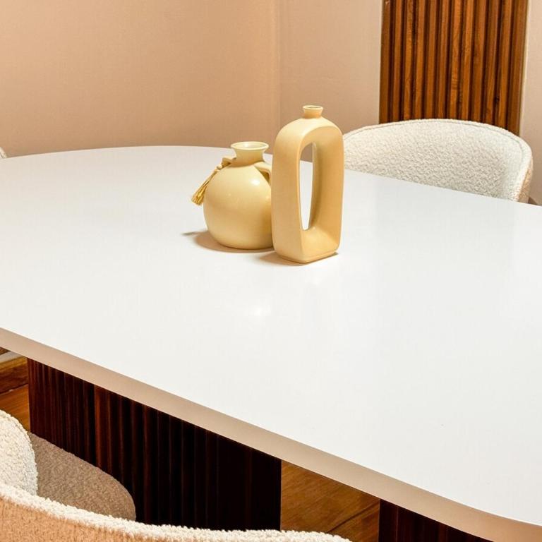 Totems City Home - Two-Bedroom Apartment - 7