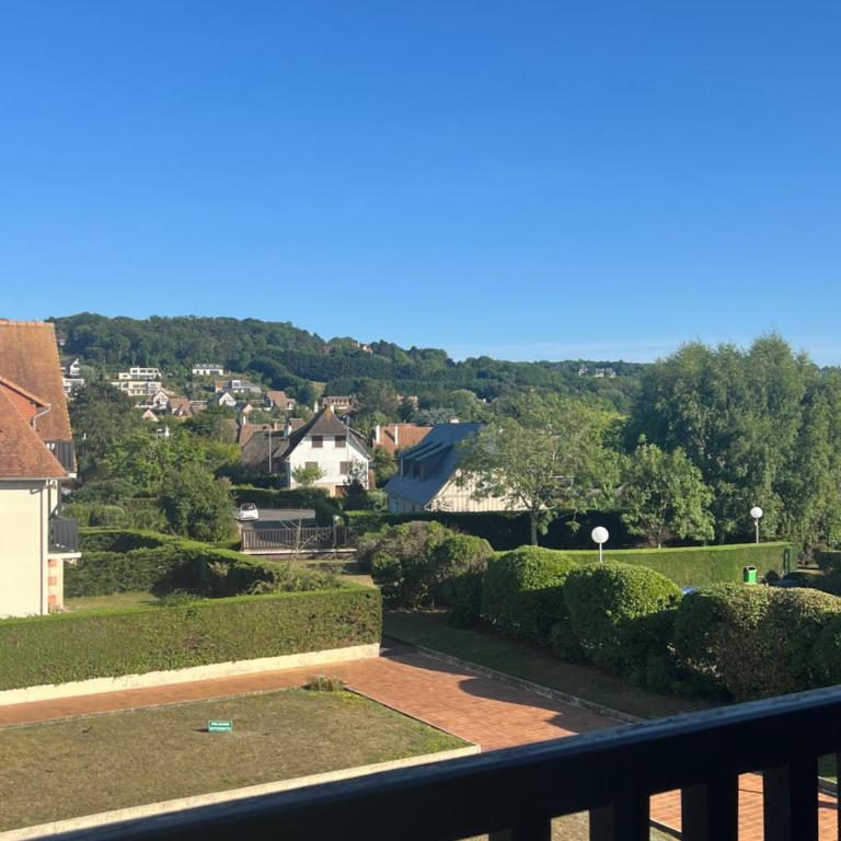 Studio Deauville PiscineTennisParking - Studio - 29
