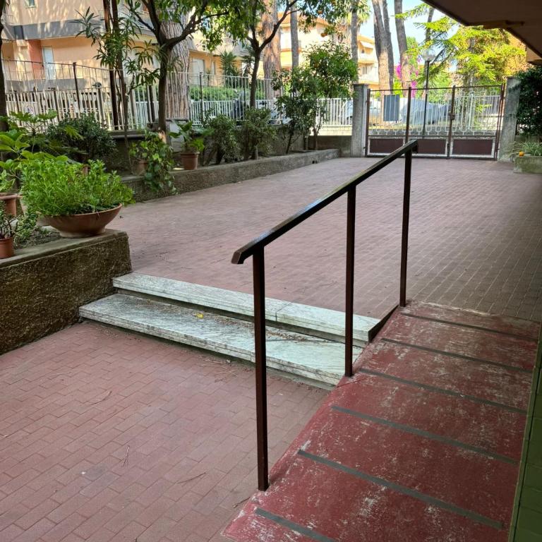 ELIOS LIVING - Parcheggio Privato, Vicino al centro, 200m dal Mare - Appartamento Superior con 1 Camera da Letto e Balcone - 45