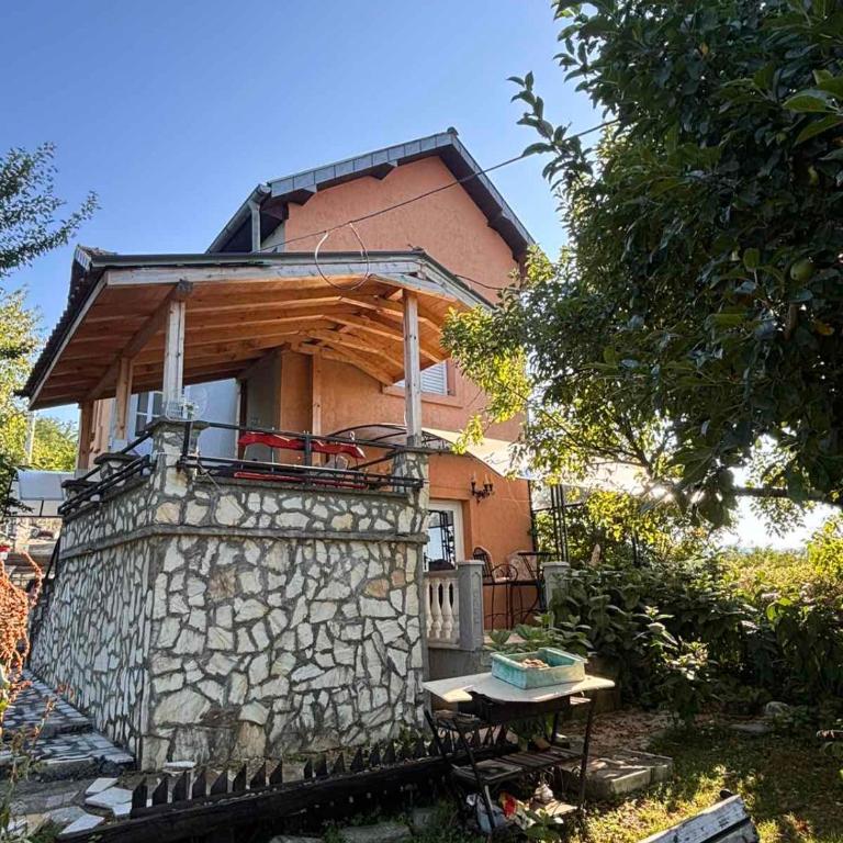 Kuća za odmor braća Jevtić Vrnjačka Banja - Two-Bedroom Apartment - 1