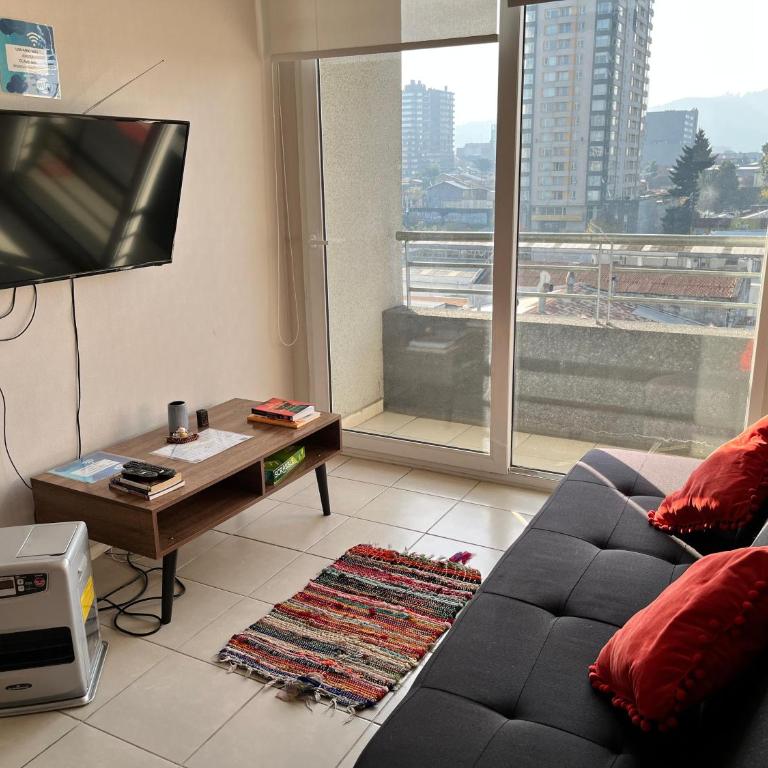 Comfortable 3 bedroom apartment - Three-Bedroom Apartment - 1