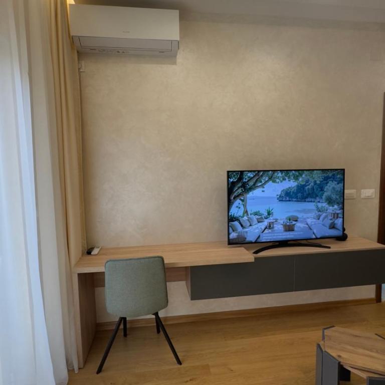 Studio 7-Budva - One-Bedroom Apartment - 43