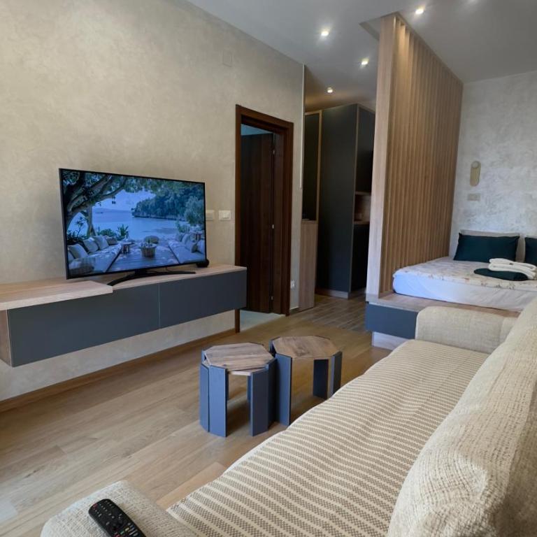 Studio 7-Budva - One-Bedroom Apartment - 37