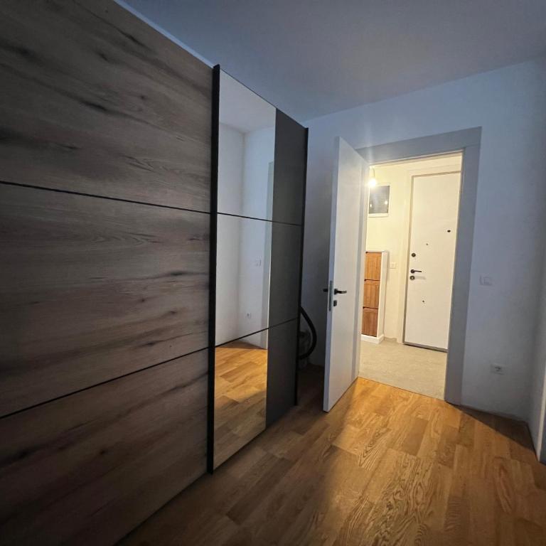 Apartment Zevs by Zafiro - One-Bedroom Apartment - 6