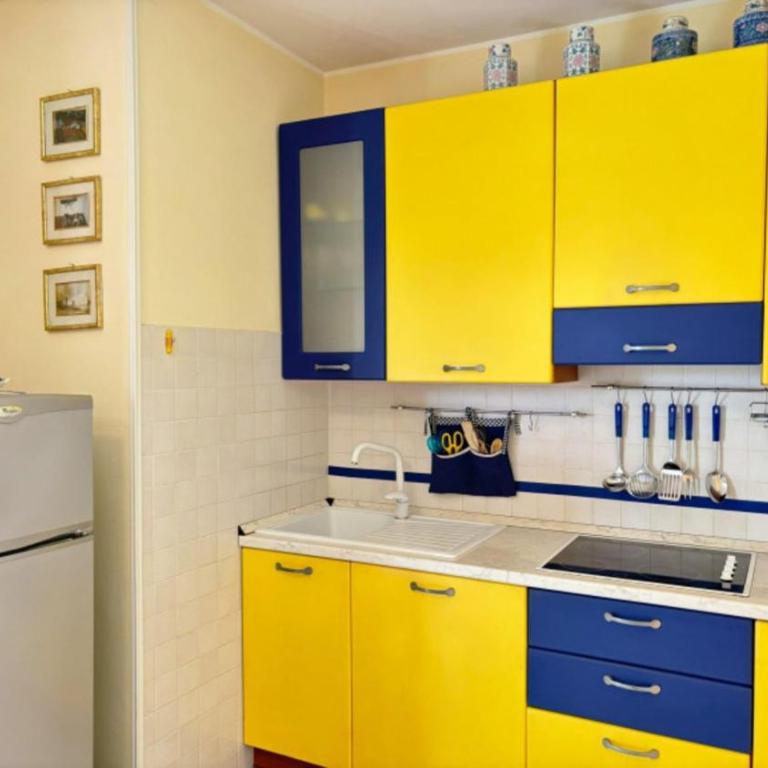 Spacious flat with private garden - Apartment - 5