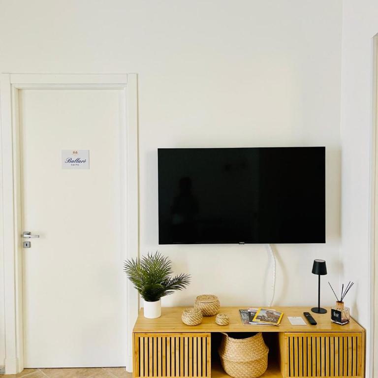 Butera Apartments Luxury - Deluxe Junior Suite - 9