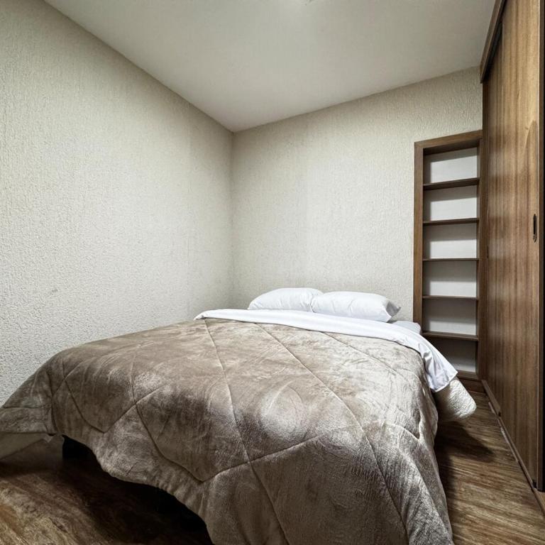 Espacio premium para grupos, a 2 min del centro - Three-Bedroom Apartment - 18