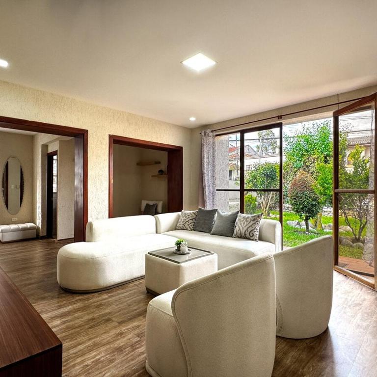 Espacio premium para grupos, a 2 min del centro - Three-Bedroom Apartment - 36