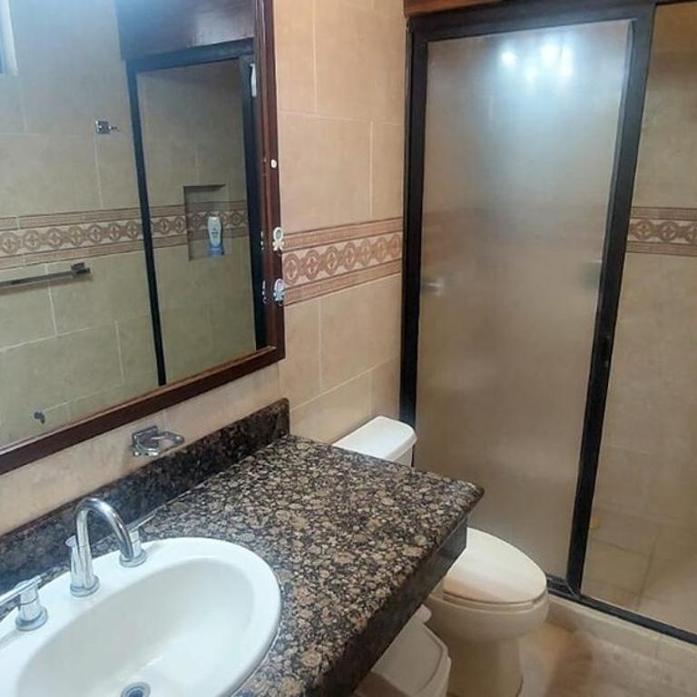 Hermosa planta baja con piscina, acceso a la Playa!!! - Apartamento Deluxe de 2 dormitorios con vistas al jardín - 11