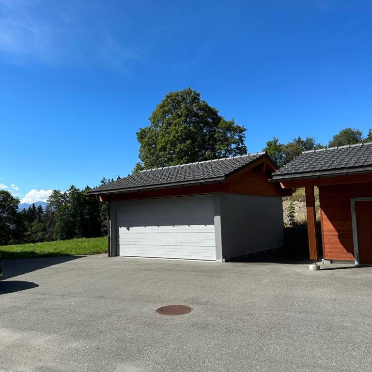 PetitChevrier - 6BR Spacious Chalet in Villars - Designed for Accessibility - Chalet - 63