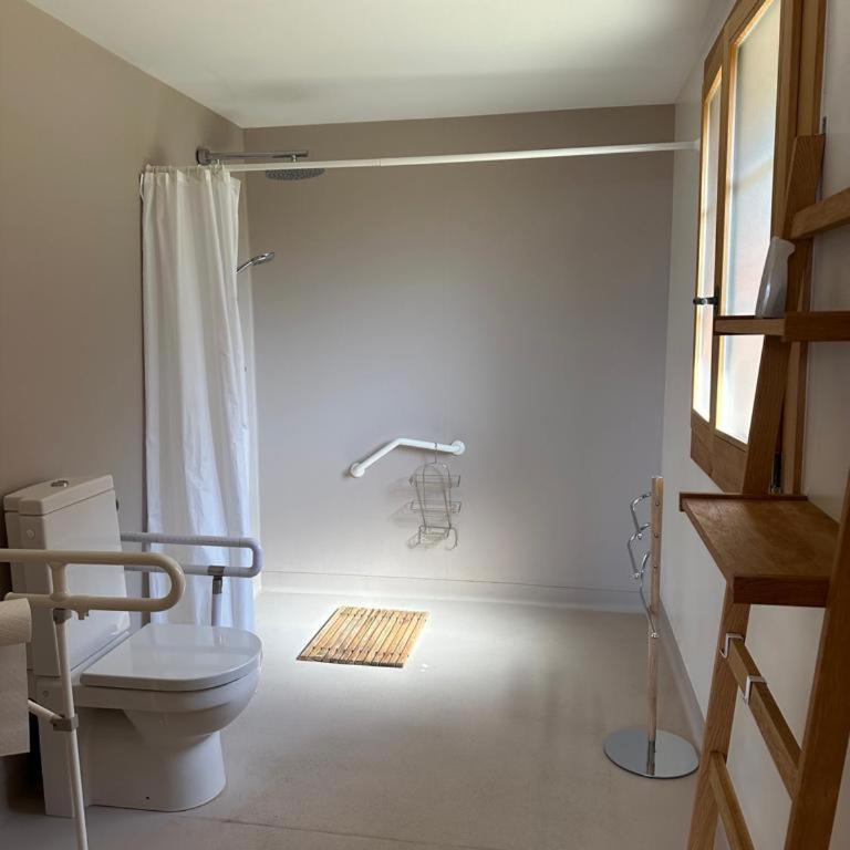 PetitChevrier - 6BR Spacious Chalet in Villars - Designed for Accessibility - Chalet - 36