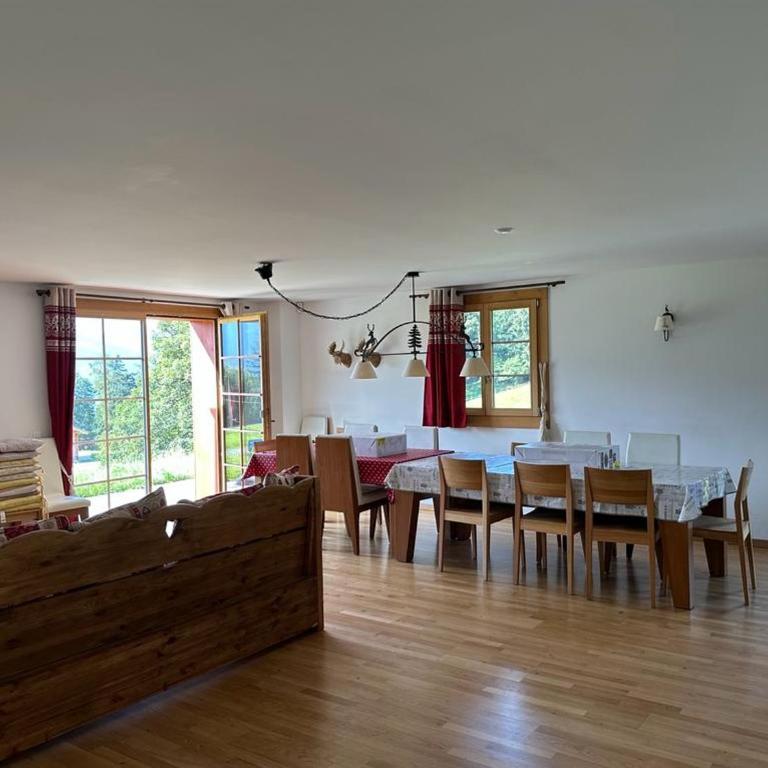 PetitChevrier - 6BR Spacious Chalet in Villars - Designed for Accessibility - Chalet - 12