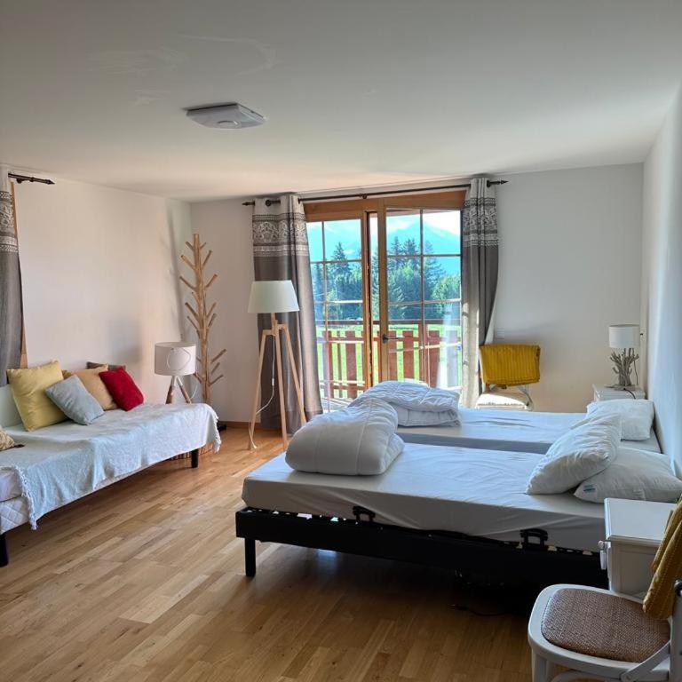 PetitChevrier - 6BR Spacious Chalet in Villars - Designed for Accessibility - Chalet - 6