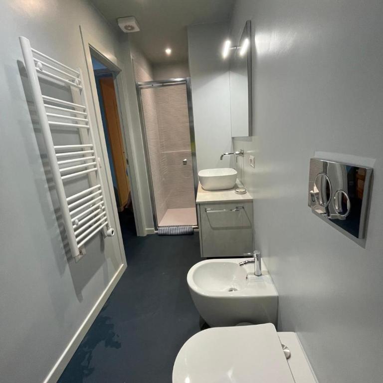 Casa vacanze Montaldo - Appartamento con 2 Camere da Letto e Balcone - 3