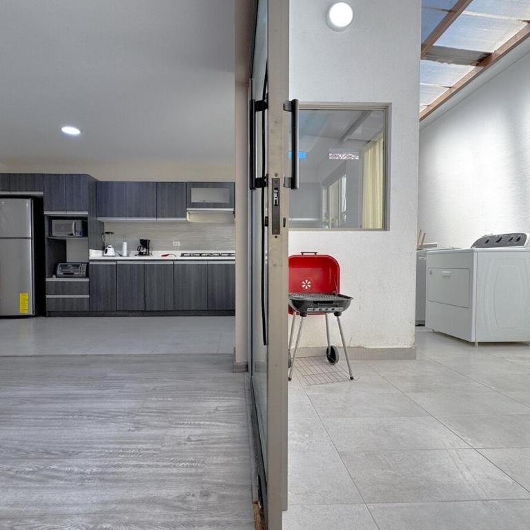 Villa Gran Encuentro Space and Comfort y 2 garages - Casa de 3 dormitorios - 2